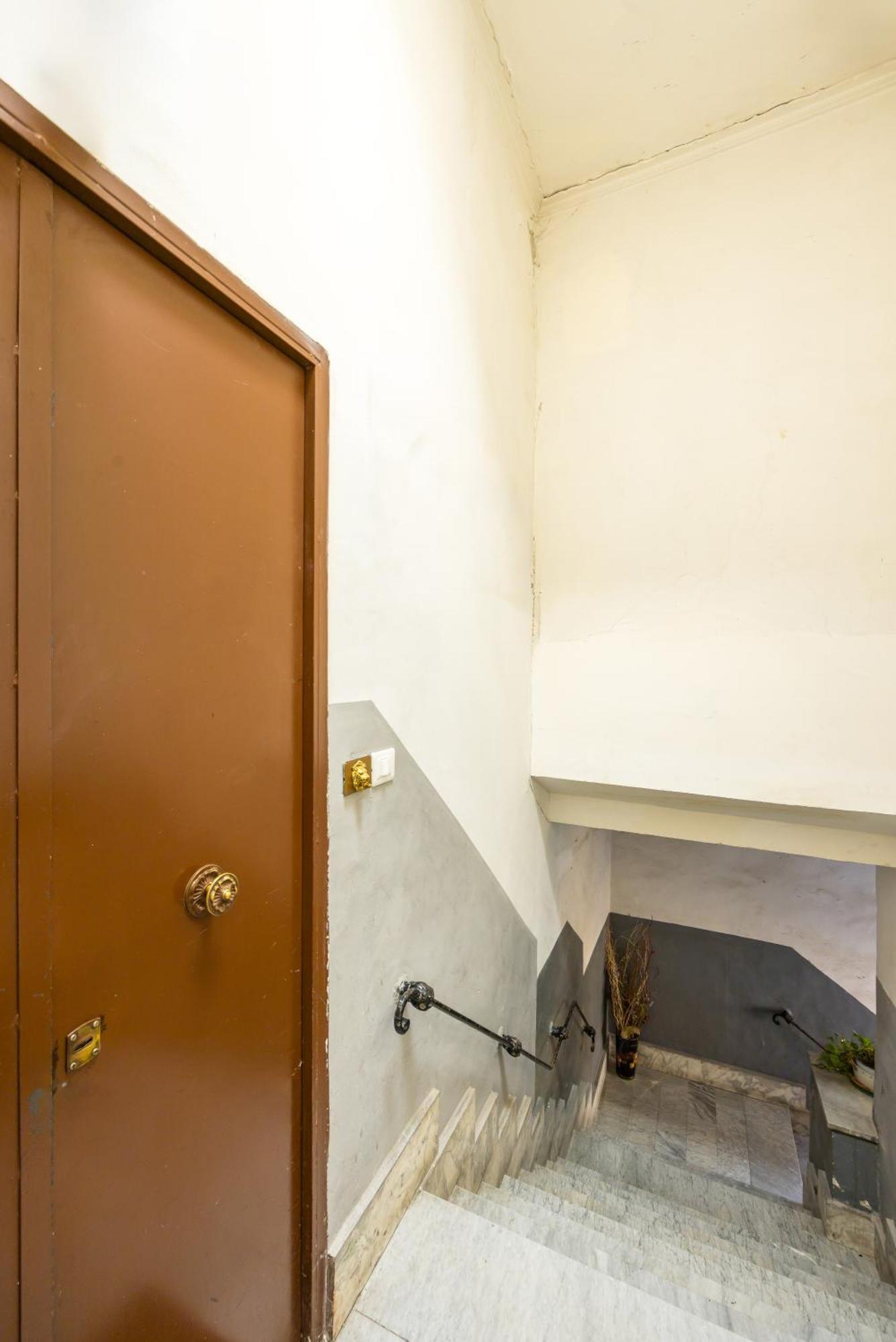 Appartamento Carrozzieri Nest At Historical Center