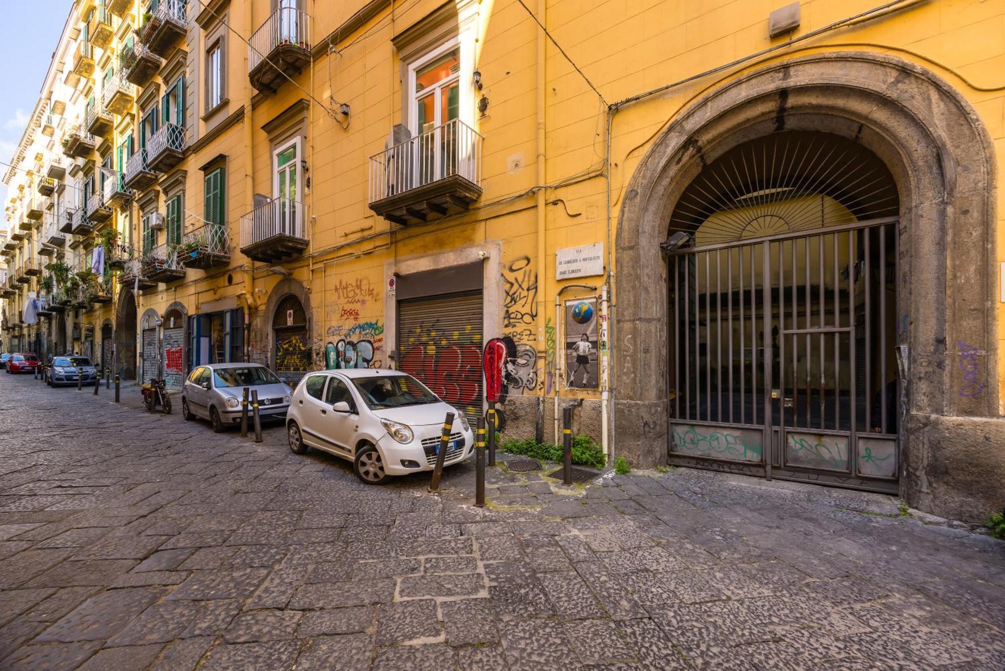Appartamento Carrozzieri Nest At Historical Center Napoli